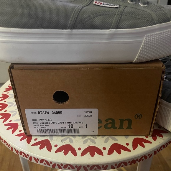 Superga COTU 2790 Platform Sneaker Womens’s Gray Sage with Box from LLBean - Picture 10 of 11